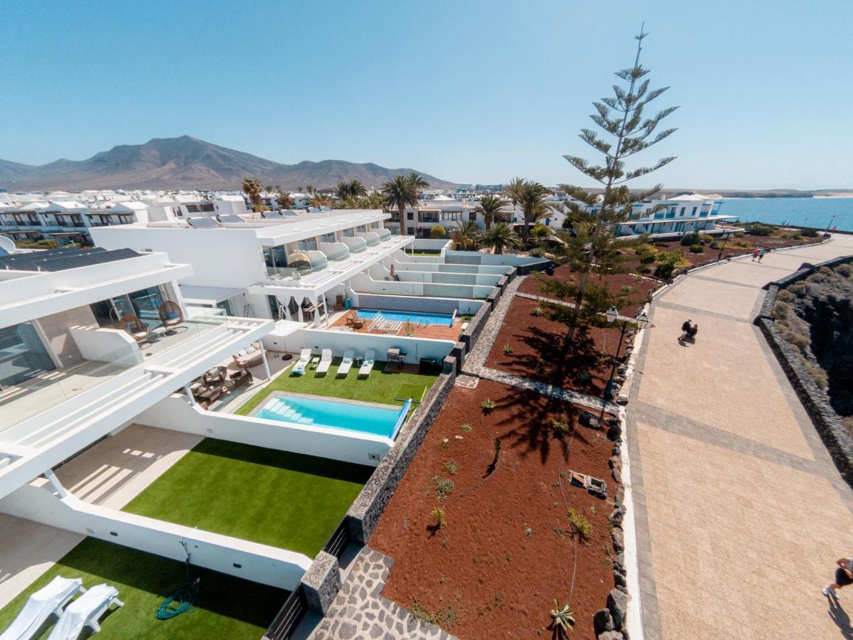 Mara Marina Suites 4 Playa Blanca  Extérieur photo