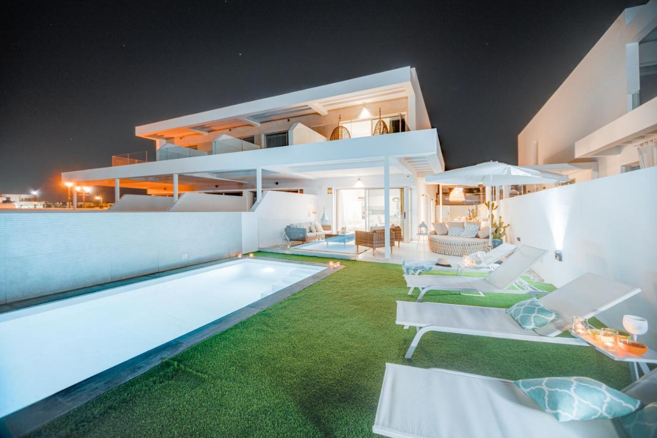 Mara Marina Suites 4 Playa Blanca  Extérieur photo